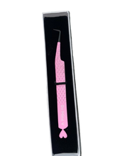 Load image into Gallery viewer, Pink Heart Fiber Tip 90 Degee Tweezer
